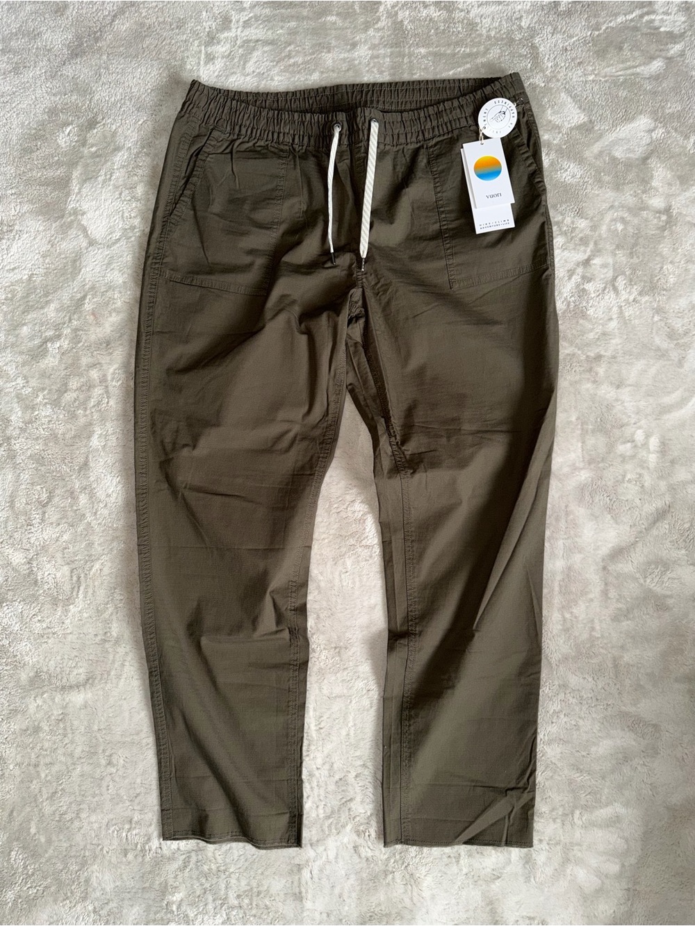NWT Vuori Women’s Vintage Ripstop Pant In Dark Oregano Size XL